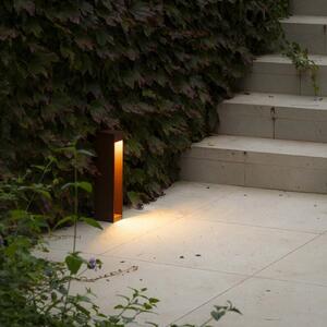 FARO BARCELONA LED-svetilka za podnožje Cerler, rjava, 35 cm, kovina, IP65, CCT, Rjava / rjasta, Aluminij, Sodobni
