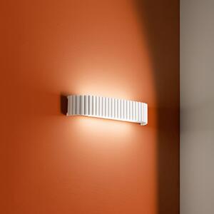 Luce Ambiente Design LED stenska svetilka Niike, bela, širina 40 cm, kovina, CCT, Bela, Dnevna soba / jedilnica, Kovina, Sodobni