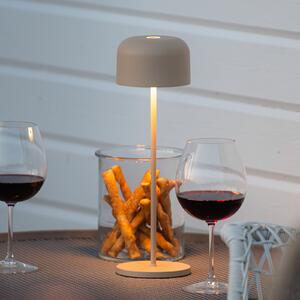 Konstsmide LED-akumulatorska namizna svetilka Lille, višina 36 cm, peščena barva, IP54, USB, zatemnjen, Bež, Dnevna soba / jedilnica, Aluminij, Sodobni