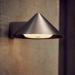 FRANDSEN LED-akumulatorska stenska svetilka Grasp, nerjaveče jeklo, 15 cm, zatemnjen, Kovinska, Dnevna soba / jedilnica, Nerjaveče jeklo, Dizajn