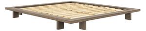 Rjava zakonska postelja iz masivnega bora z letvenim dnom 180x200 cm Japan – Karup Design