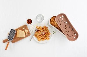 Posoda za kuhanje testenin v mikrovalovni pečici