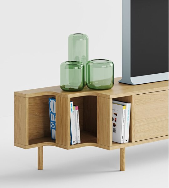 TV omarica v hrastovem dekorju v naravni barvi 189x50x44 cm Shift – Woodman