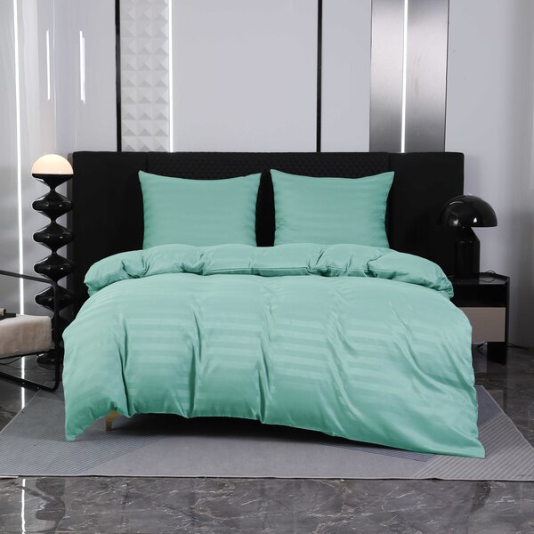 Hotelska posteljnina iz mikrovlaken JASMINE mentolna - črta 2 cm Dimenzije posteljnine: 70 x 90 cm | 140 x 200 cm
