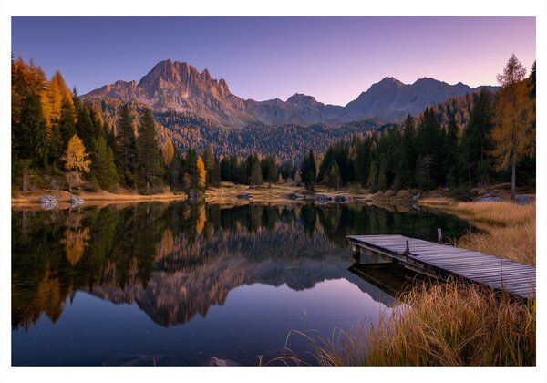 Slika jesensko gorsko jezero