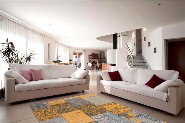 RAVNO TKANA PREPROGA Symphony 160 Gold 120/170 cm tkano zlate barve