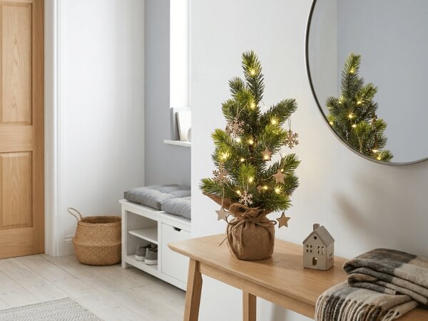 Umetno božično drevo MALI SMREK z LED osvetlitvijo, 37 cm