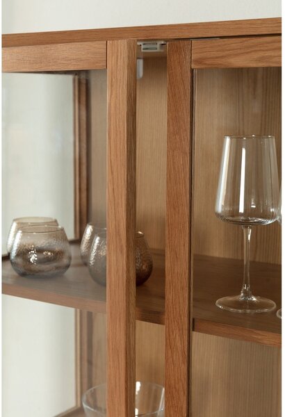 Vitrina v hrastovem dekorju v naravni barvi 90x126x40 cm Ceci – MOME