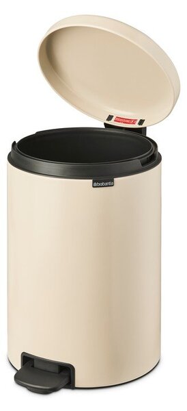 Bež jeklen koš za smeti s pedalom 20 l NewIcon – Brabantia