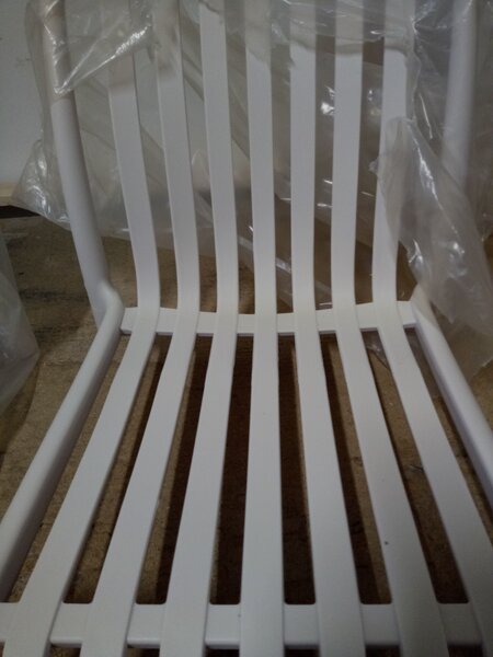 AKCIJA Plastični stol TREGO, bela II. kakovost