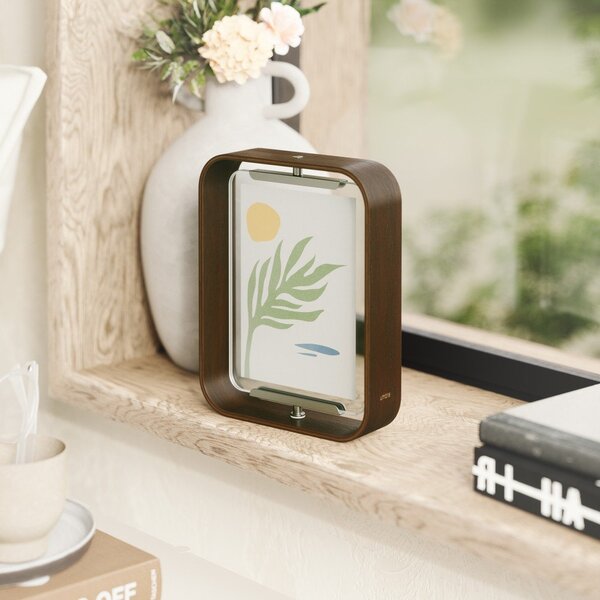 Temno rjav lesen stoječ okvir 19x24 cm Bellwood – Umbra