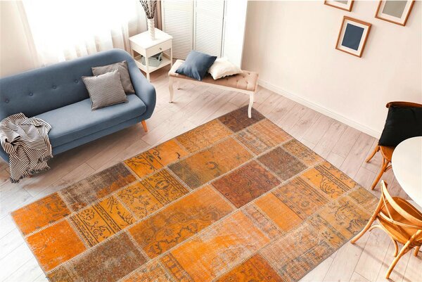 RAVNO TKANA PREPROGA Faye 525 Gold 75/150 cm tkano zlate barve