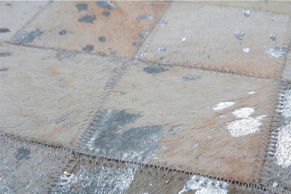 RAVNO TKANA PREPROGA Lavish 210 Grau / Silber 80/150 cm siva, srebrne barve