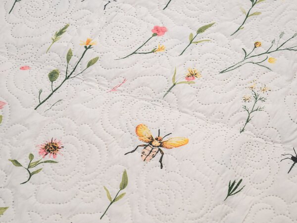 Pregrinjalo za posteljo INSECTA, kremno Dimenzije: 170 x 210 cm