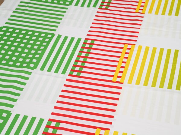 Posteljnina iz mikrosatena JELANO, barvna Dimenzije posteljnine: 70 x 90 cm | 140 x 200 cm