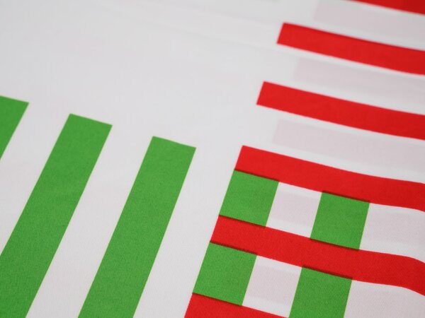 Posteljnina iz mikrosatena JELANO, barvna Dimenzije posteljnine: 70 x 90 cm | 140 x 200 cm