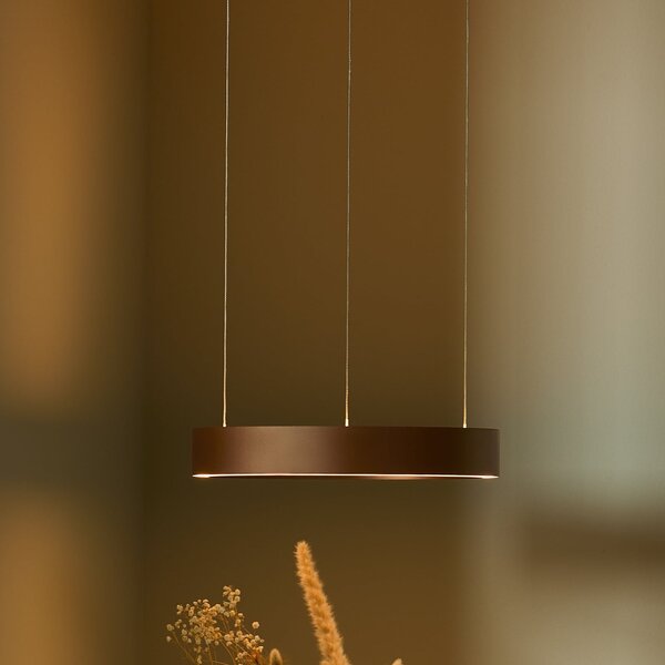 LOOM DESIGN LED-visoka svetilka Velora, karamelno rjava, Ø40 cm, z možnostjo, zatemnjen, Rjava / rjasta, Dnevna soba / jedilnica, Aluminij, Sodobni