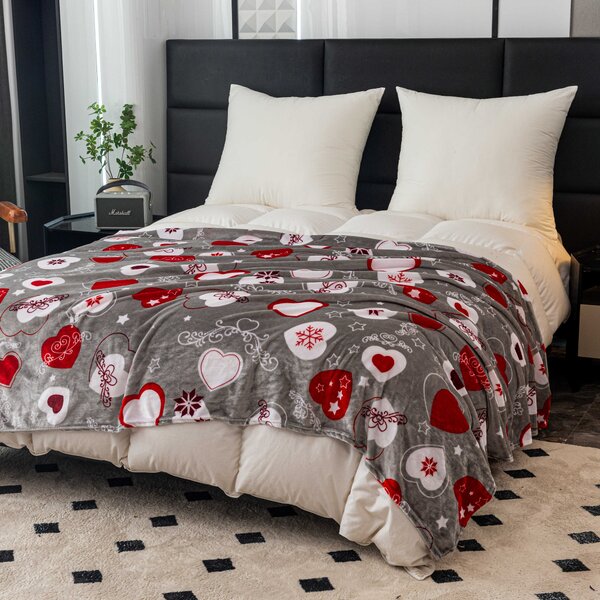 Božična mikropliš deka CHRISTMAS HEART, siva Dimenzije: 150 x 200 cm