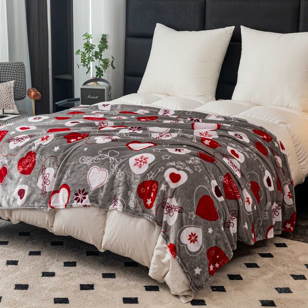 Božična mikropliš deka CHRISTMAS HEART, siva Dimenzije: 150 x 200 cm