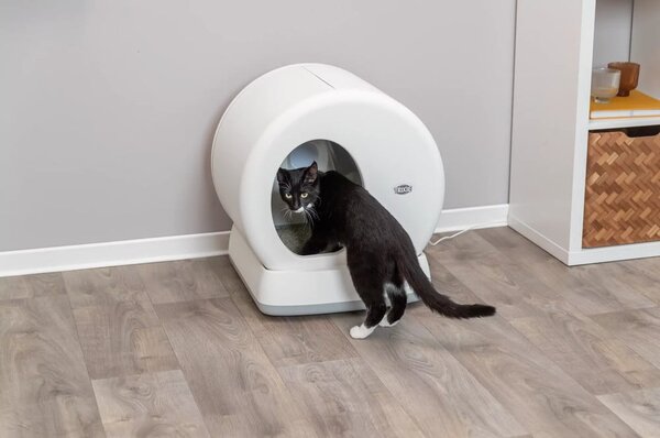 Bel samočistilni mačji WC 55,5x53 cm Trixie – Plaček Pet Products