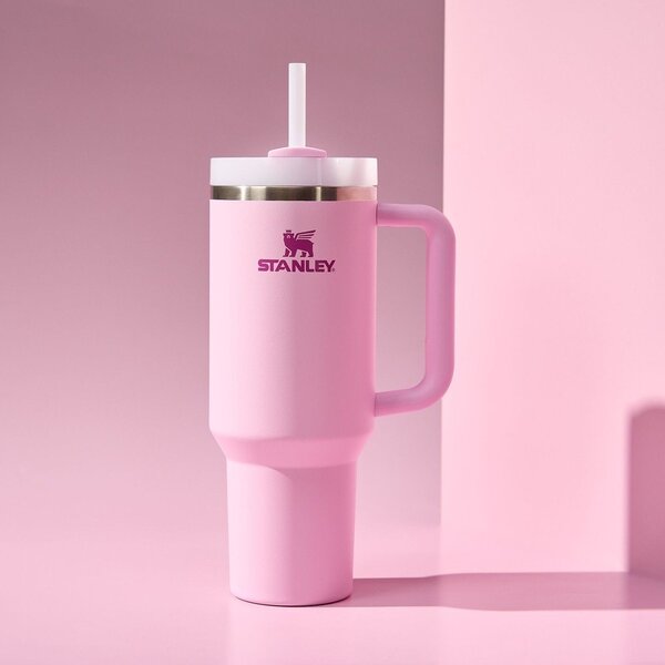 Rožnata termovka s slamico iz nerjavečega jekla 1,18 l Quencher H2.0 FlowState Tumbler Cherry Blossom – Stanley