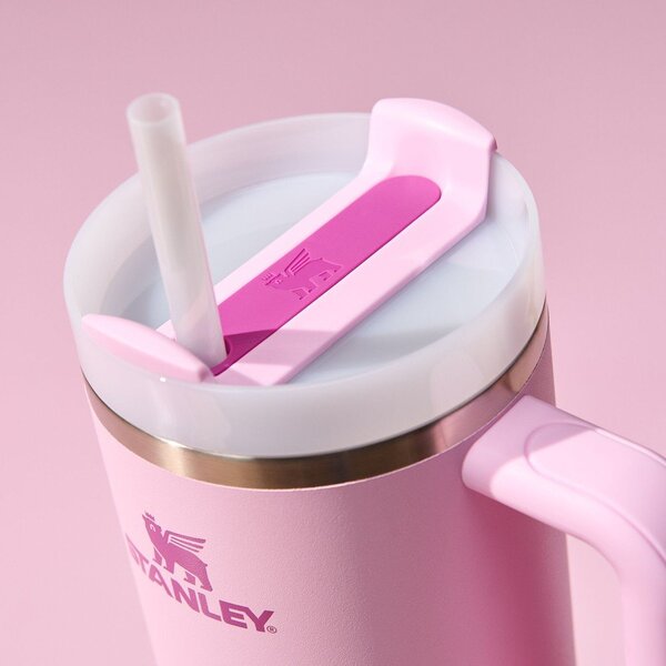 Rožnata termovka s slamico iz nerjavečega jekla 1,18 l Quencher H2.0 FlowState Tumbler Cherry Blossom – Stanley