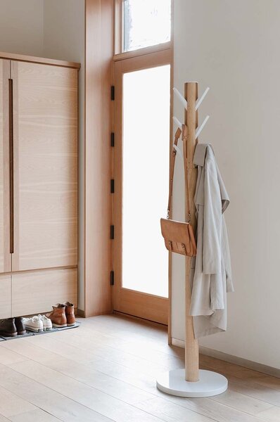 Umbra Obešalnik za vrhnja oblačila Umbra Flapper Coat Rack