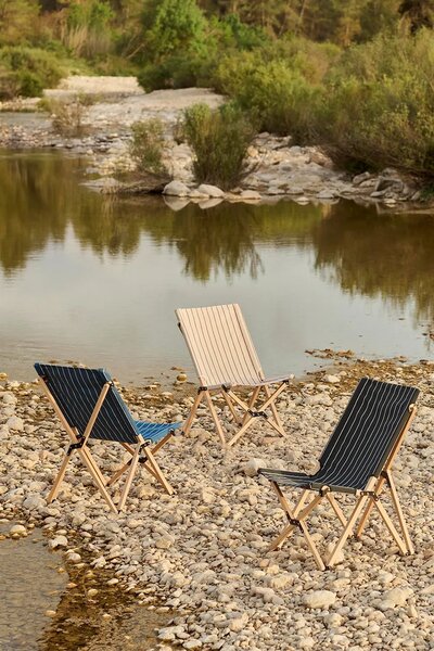 HAY stol iz bukovega lesa 85 x 52 x 65 cm