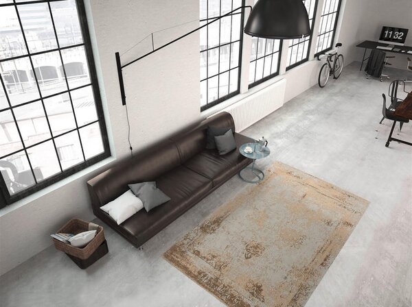 RAVNO TKANA PREPROGA Nostalgia 285 Sand 120/170 cm tkano krem barve