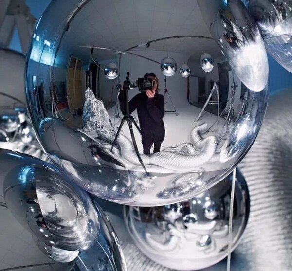 Stropna svetilka Sphere LE03-1