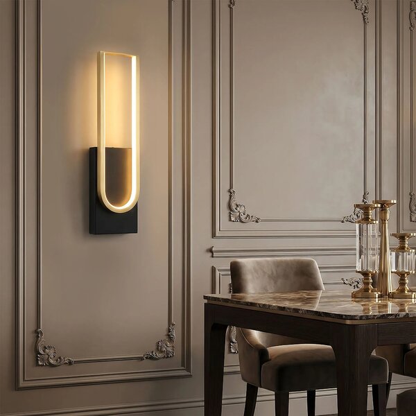 Stenska svetilka LED APP1782-W Brush Gold/Black
