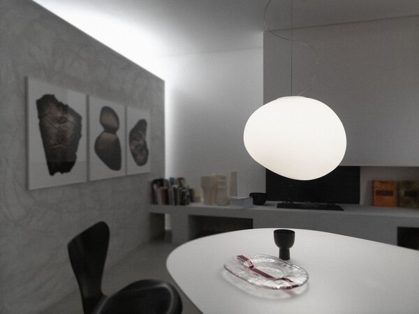 Foscarini viseča svetilka Gregg Grande, bela, višina 40 cm, zatemnjen, Bela, Dnevna soba / jedilnica, Steklo
