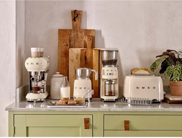 Bež električni penilec za mleko 50's Retro Style – SMEG