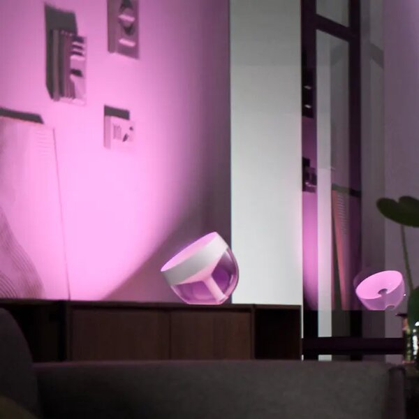 Iris PHILIPS HUE ZATEMNLJIVA NAMIZNA SVETILKA BELA RGBW 8719514264465