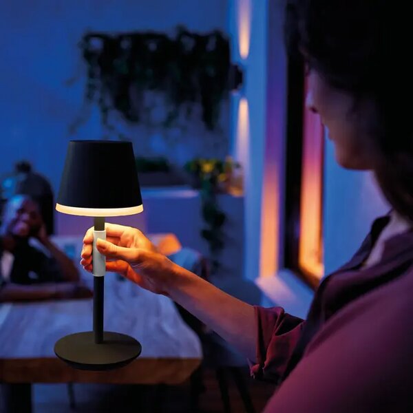 Belle PHILIPS HUE NAMIZNA SVETILKA ČRNA 8719514404595