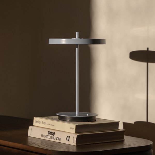 UMAGE LED-akumulatorska namizna svetilka Asteria Move, svetlo modra, 31 cm, zatemnjen, Modra, Dnevna soba / jedilnica, Kovina, Dizajn