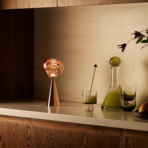 Tom Dixon LED namizna svetilka Melt, bakrena, višina 29 cm, zatemnjen, Bakrena, Plastika, Dizajn