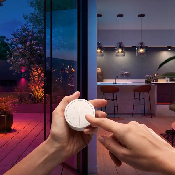 Philips Hue MOBILNO STIKALO/ZATEMNILNIK Stikalo z vrtljivim gumbom, belo 8719514440999