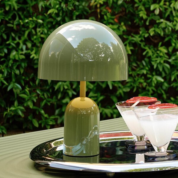 Tom Dixon Akku-Tischlampe BELL PORTABLE, moosgrün 28 cm IP44, zatemnjen, Zelena, Dnevna soba / jedilnica, Plastika, Dizajn