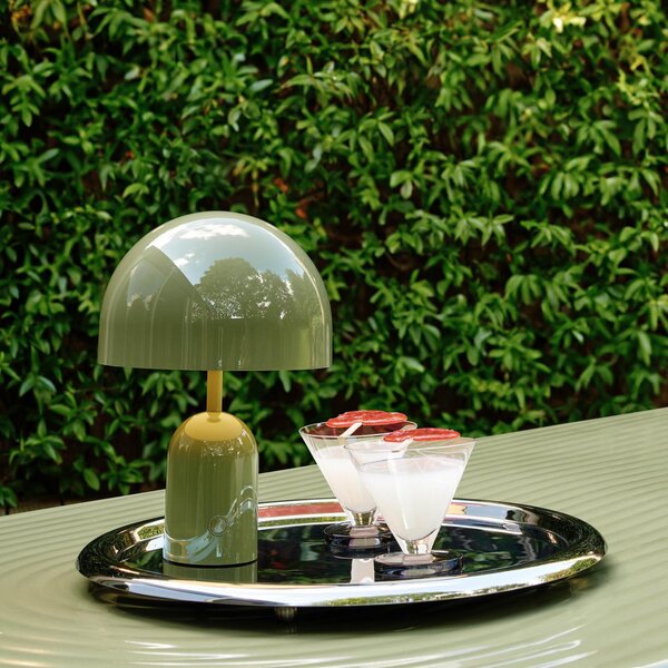 Tom Dixon Akku-Tischlampe BELL PORTABLE, moosgrün 28 cm IP44, zatemnjen, Zelena, Dnevna soba / jedilnica, Plastika, Dizajn