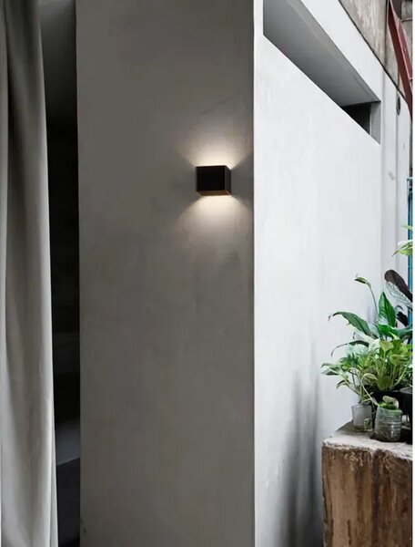 STENSKA SVETILKA EPIC LED 6W/3000K/579lm/IP20/ ČRNA NL9136180