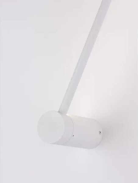 STENSKA SVETILKA SYNTHESI LED 17W/3000K/777lm/IP20/BELA NL9009323
