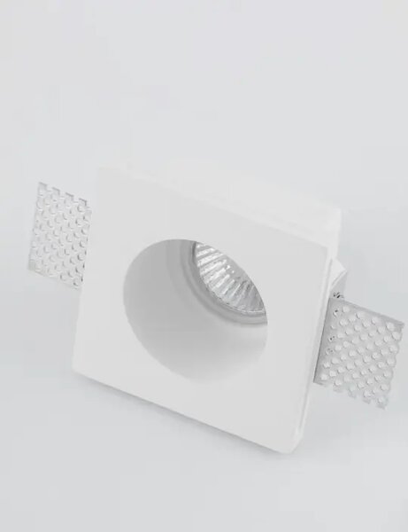 VGRADNA SVETILKA TOBIA IZ MAVKA GU10 1x10 W IP20 220–240 VD: 9,5 W: 9. NL9879112