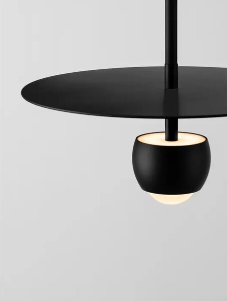 VISEČA LED SVETILKA EDEM/3000K/8W/590Lm/ČRNA NL9870043