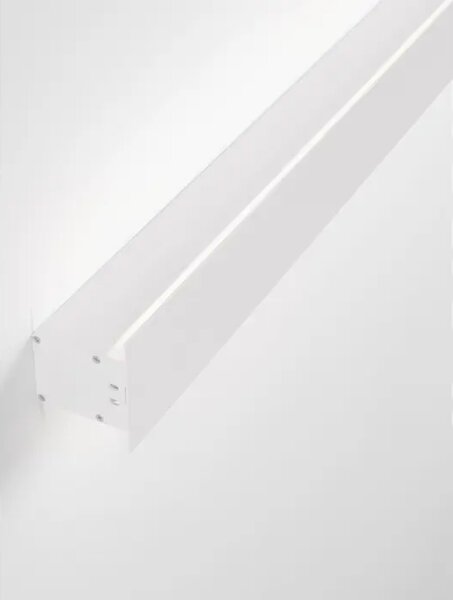 ZUNANJA STENSKA SVETILKA PATH \r\nLED 19 W 386 Lm \r\n3000K IP65 \r\nBELA NL9030710