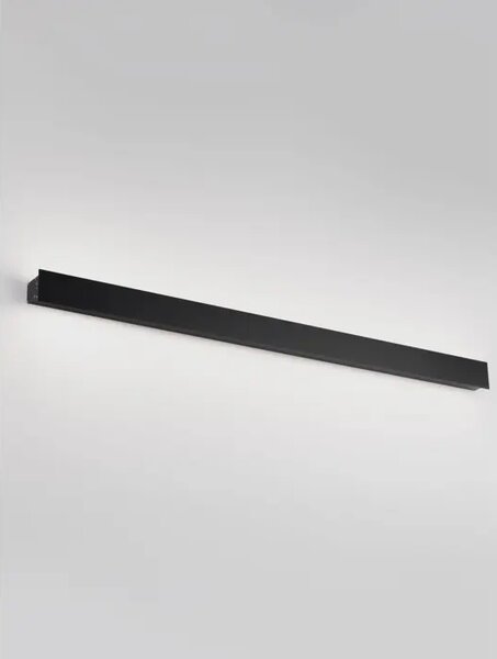 ZUNANJA STENSKA SVETILKA PATH \r\nLED 19 W 380 Lm \r\n3000K IP65 \r\nČRNA NL9030709