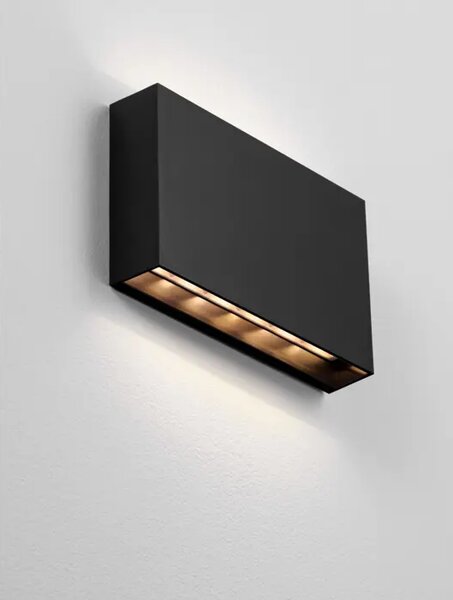 ZUNANJA STENSKA SVETILKA YOKO \\r\\nLED LED 13 W 788 Lm IP65 3000K ČRNA NL9030827