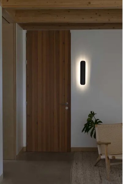 NOVA 500 LED STENSKA SVETILKA 12W 2700K ČRNA FR62725