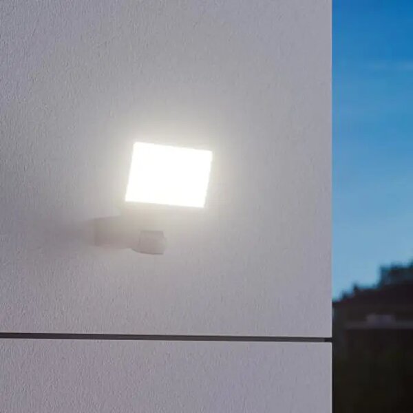 LED ZUNANJI STENSKI REFLEKTOR XLED HOME 2 SC BELA XLED HOME 2 SC WH