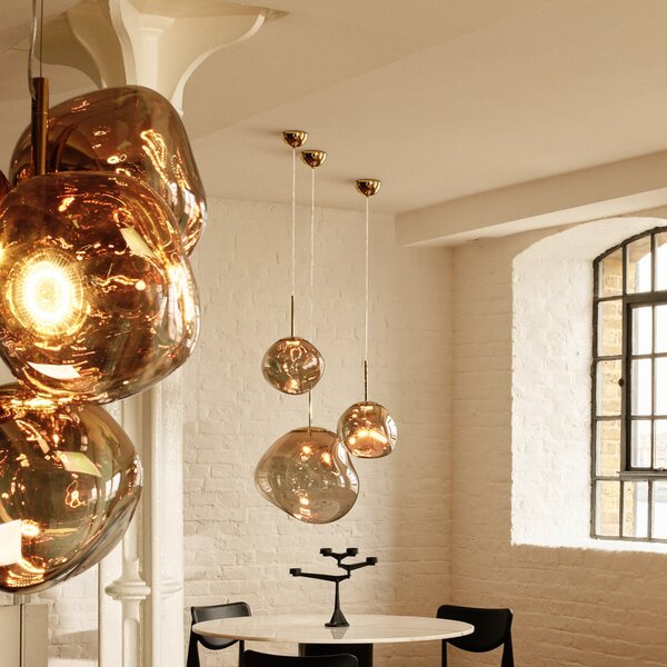 Tom Dixon LED obesna svetilka Melt, Ø 28 cm, bronasta, zatemnjen, Bronasta / starinska medenina, Dnevna soba / jedilnica, Plastika, Dizajn